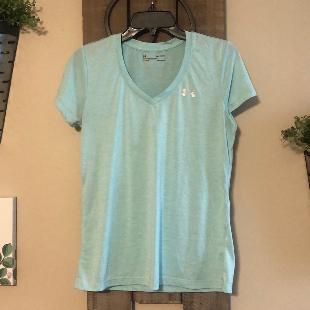 Women’s Under Armour V-Neck